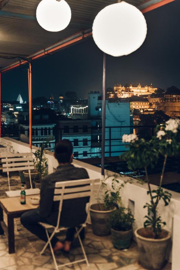 The Hostel Crawl อุเดเปอร์ ภายนอก รูปภาพ